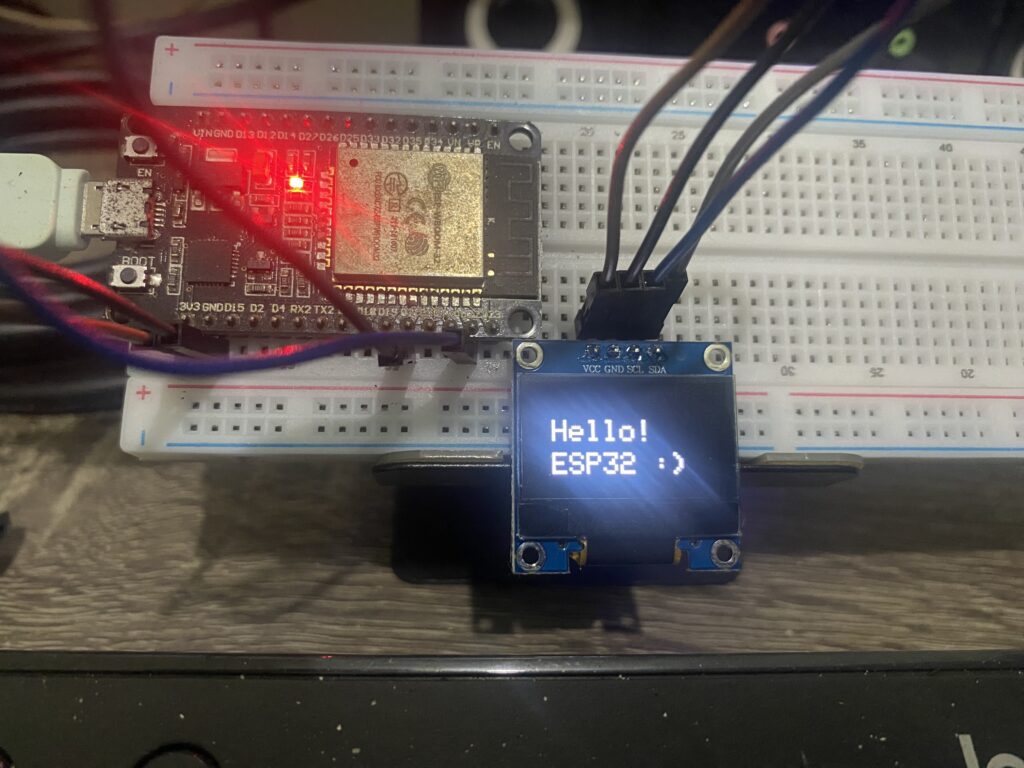 Belajar ESP32: Display OLED (SSD1306) hello esp32